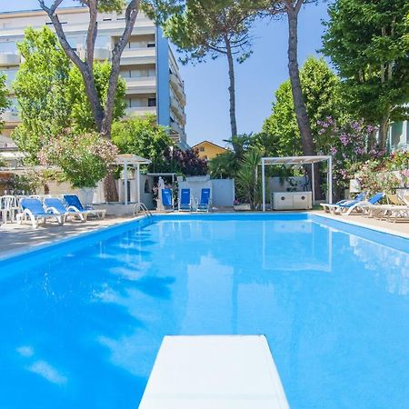 Hotel Carillon Bellaria-Igea Marina Esterno foto