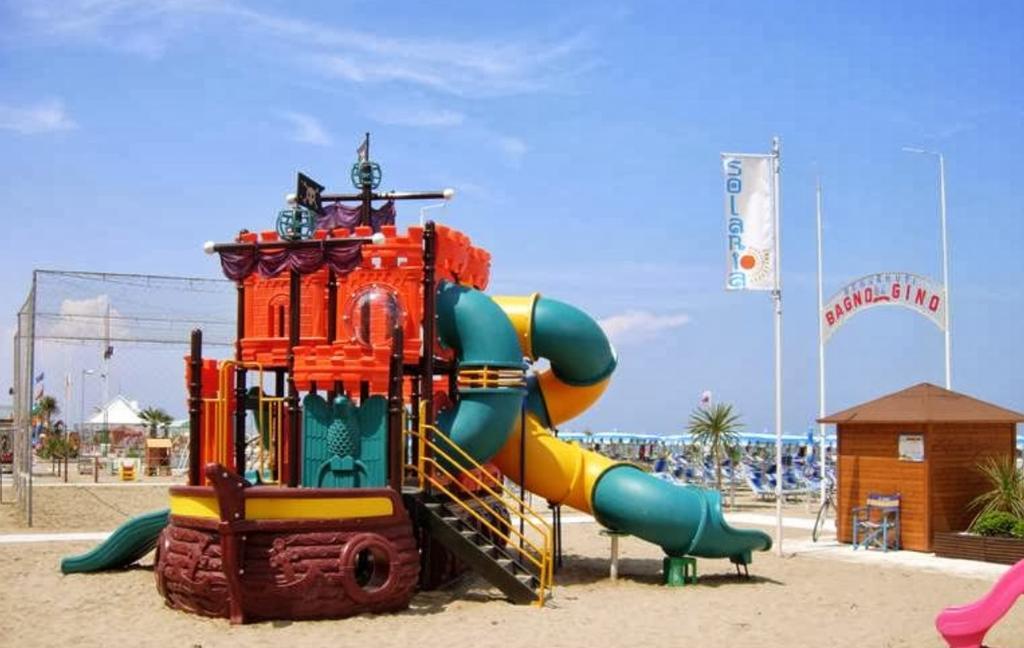 Hotel Carillon Bellaria-Igea Marina Esterno foto