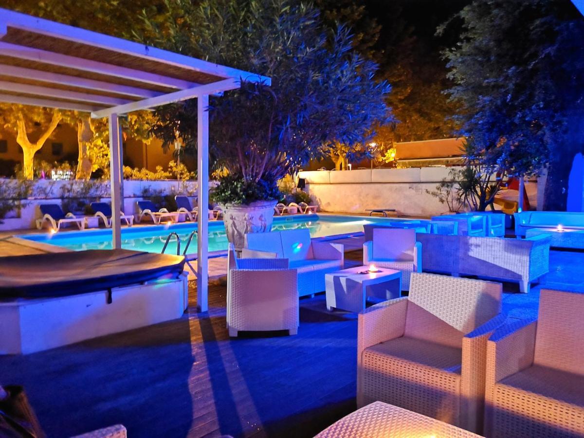 Hotel Carillon Bellaria-Igea Marina Esterno foto